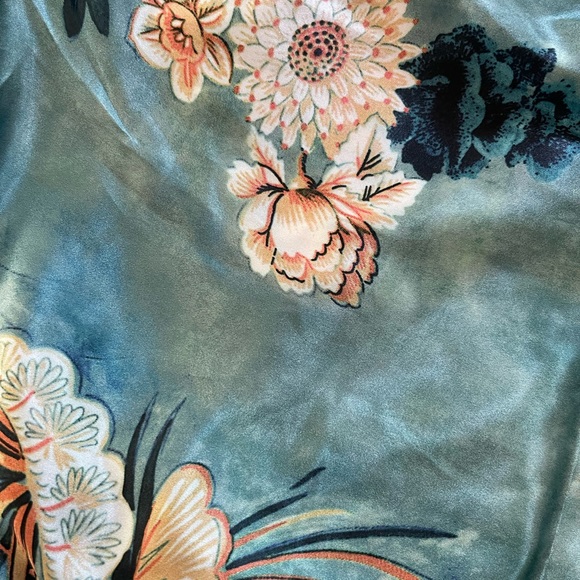 Kimono - Picture 8 of 10